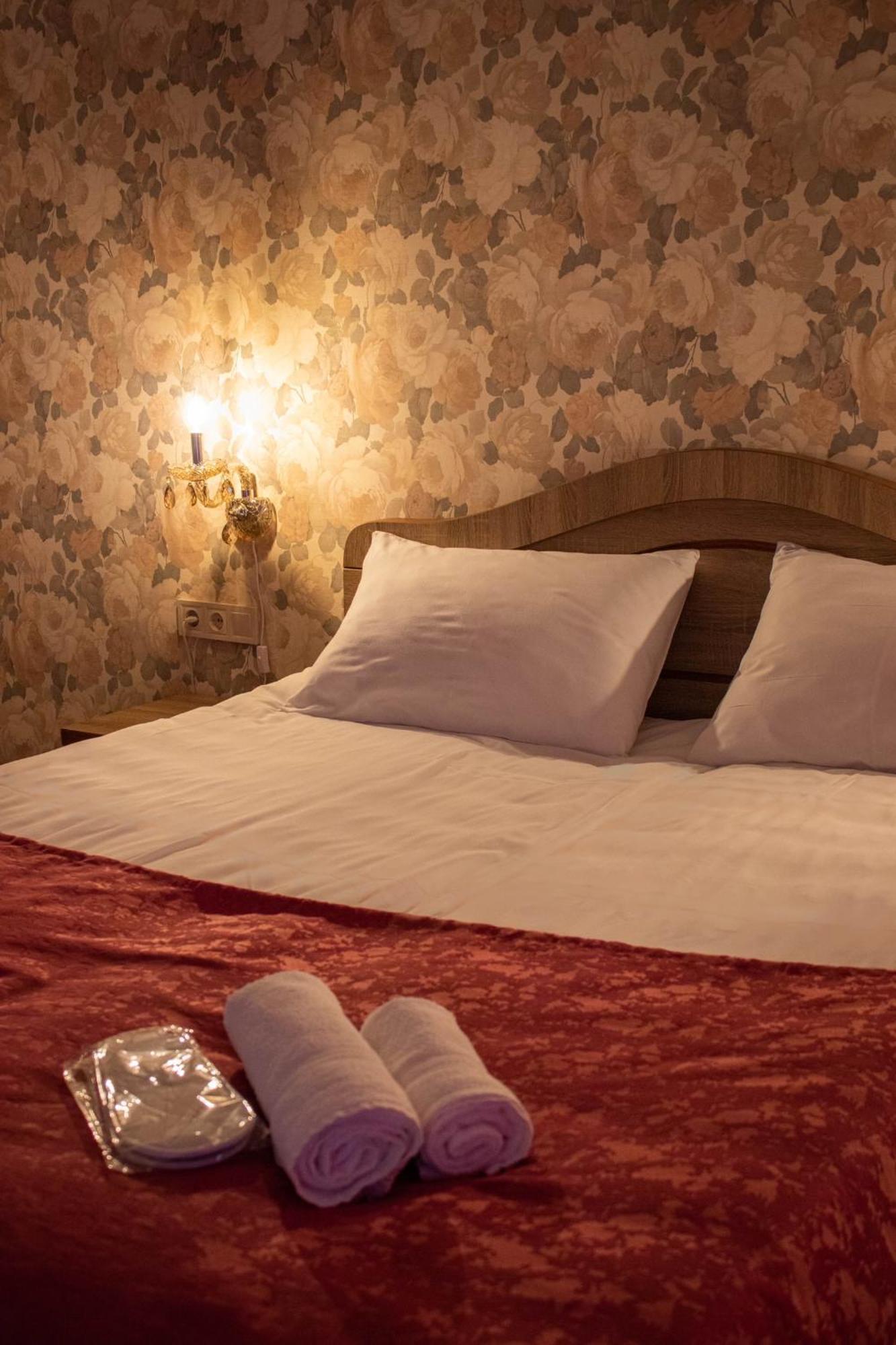 Hotel Planet Kazbegi Esterno foto