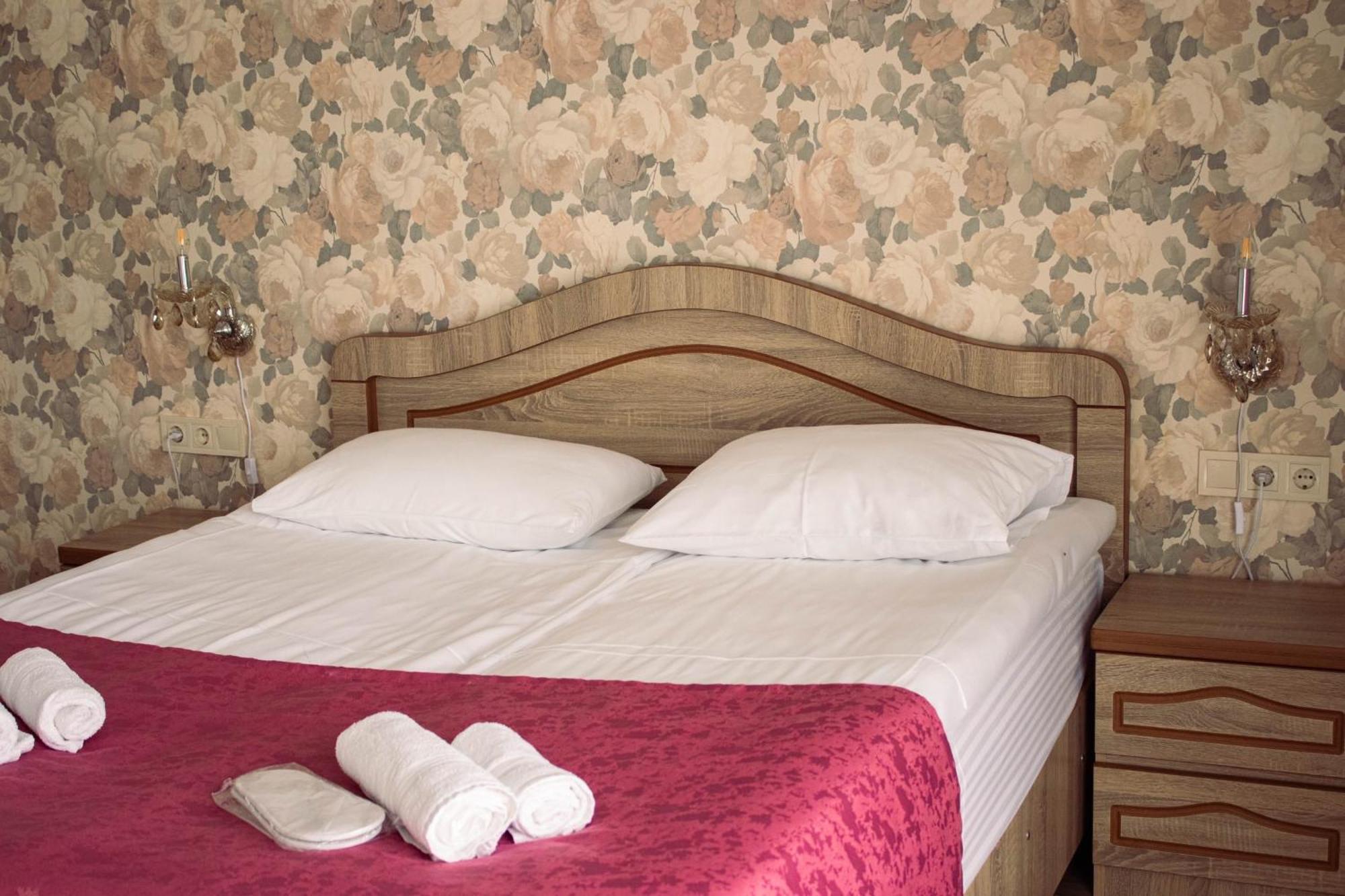 Hotel Planet Kazbegi Esterno foto