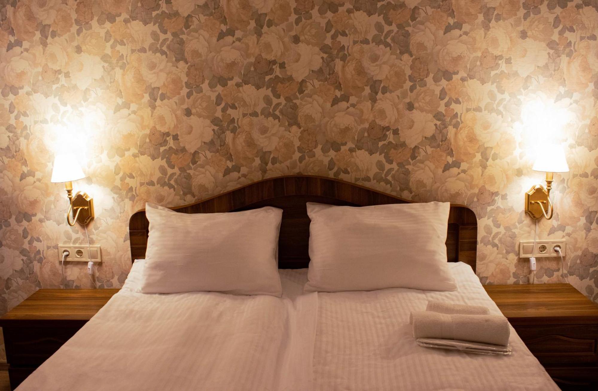 Hotel Planet Kazbegi Esterno foto