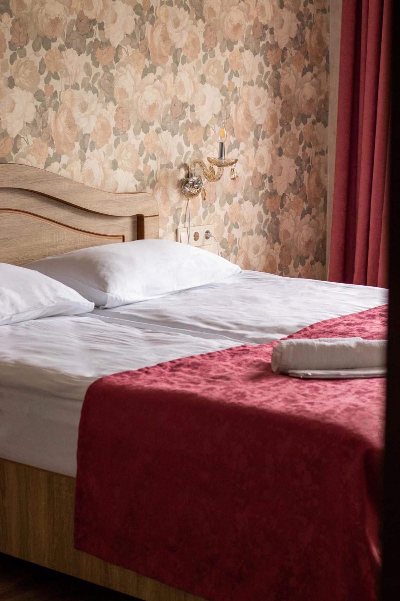 Hotel Planet Kazbegi Esterno foto